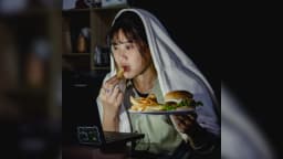 Ide kegiatan me-time seru bareng burger bangor