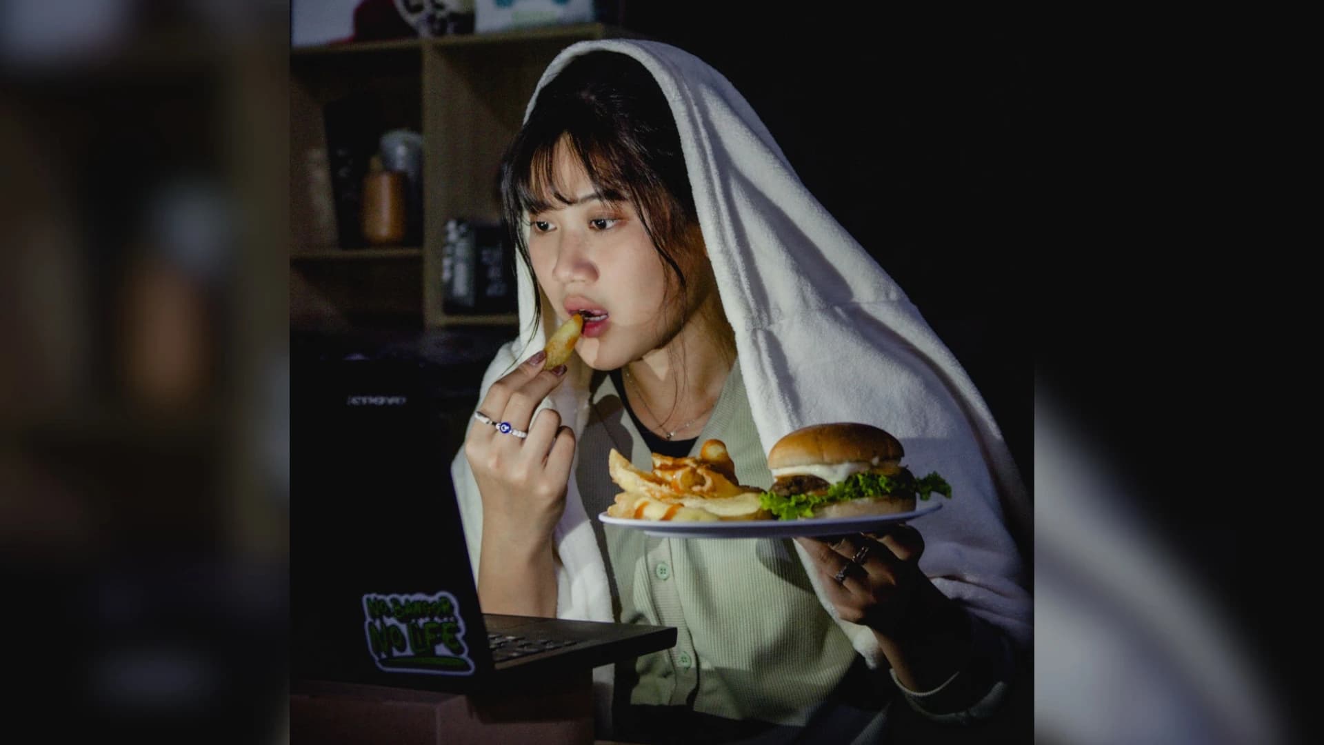 Ide kegiatan me-time seru bareng burger bangor