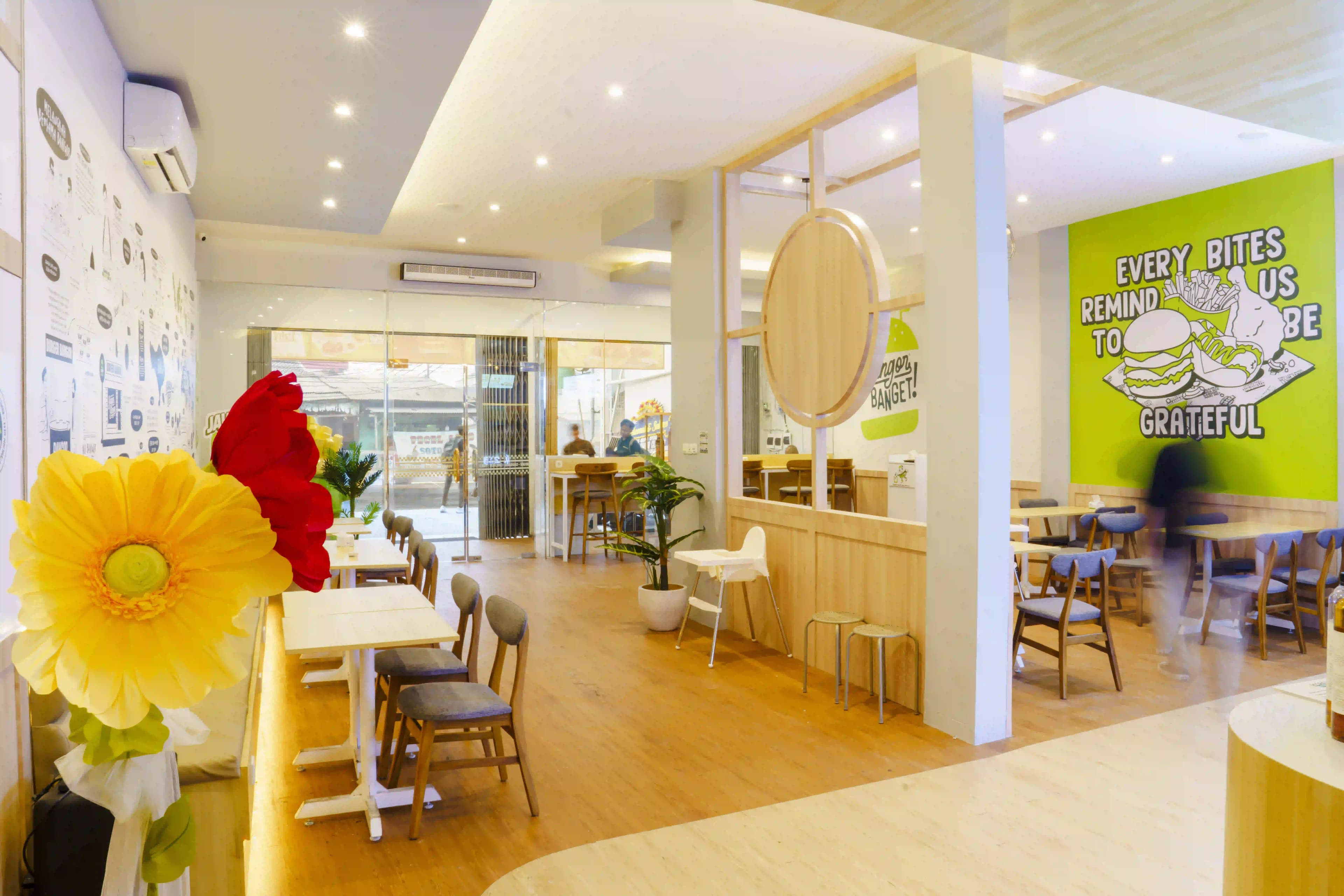 Outlet Kemitraan Pasif