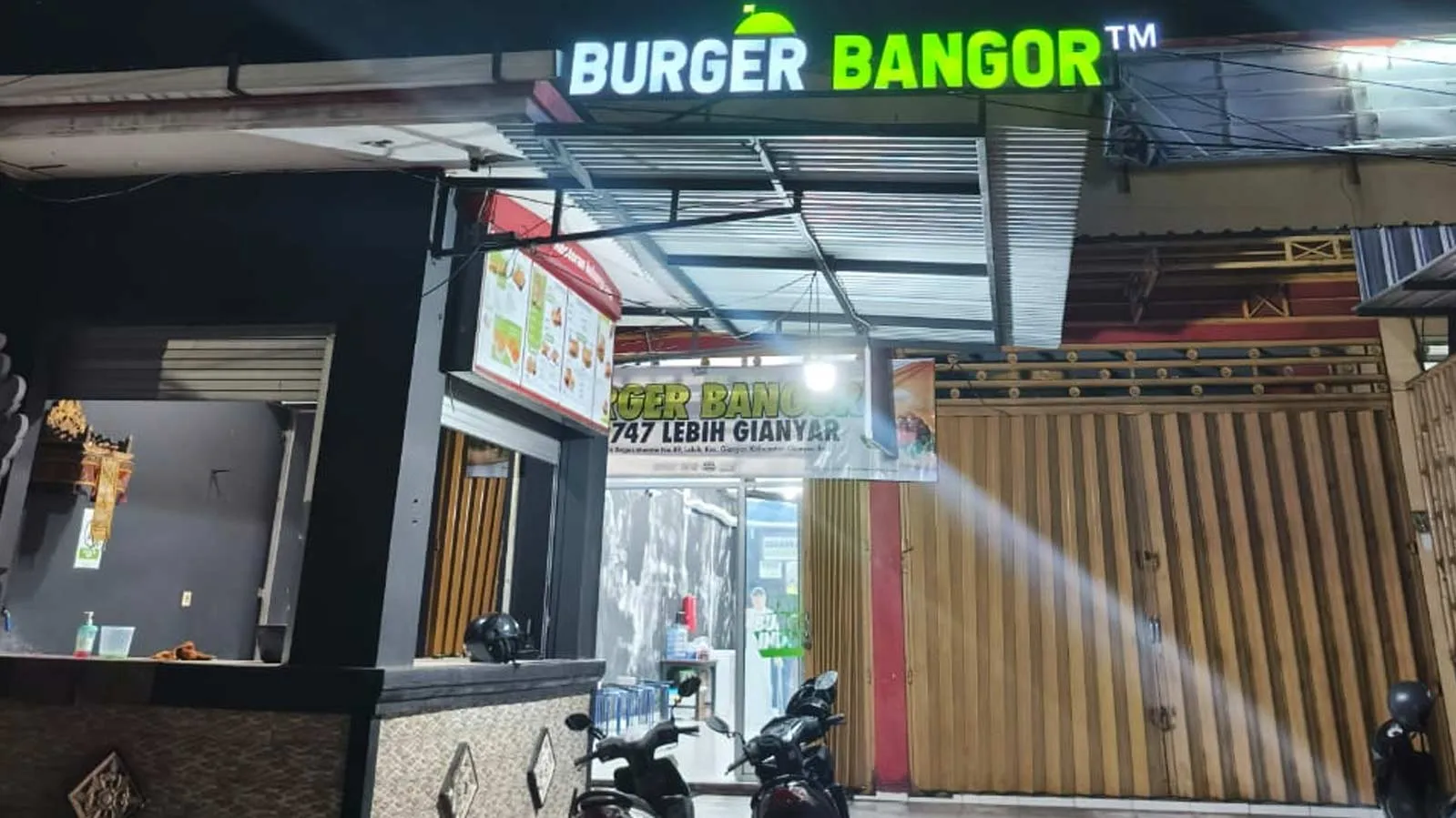 Outlet Burger Bangor Gianyar